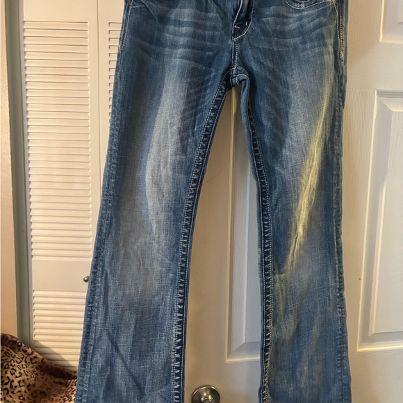 MISS ME DISTRESSED JEANS. - Picture 2 of 9